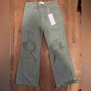 BRAND NEW RISEN JEANS